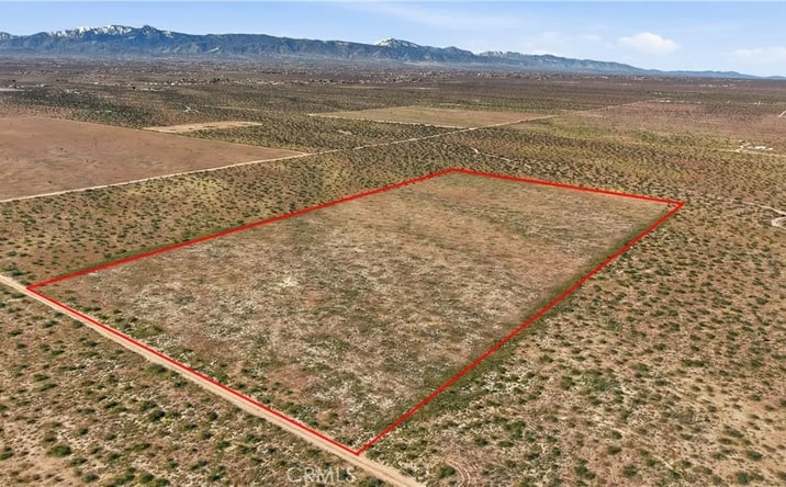 Pictures of Land property located at Vinton, Adelanto, CA 92301 for sales - image #1