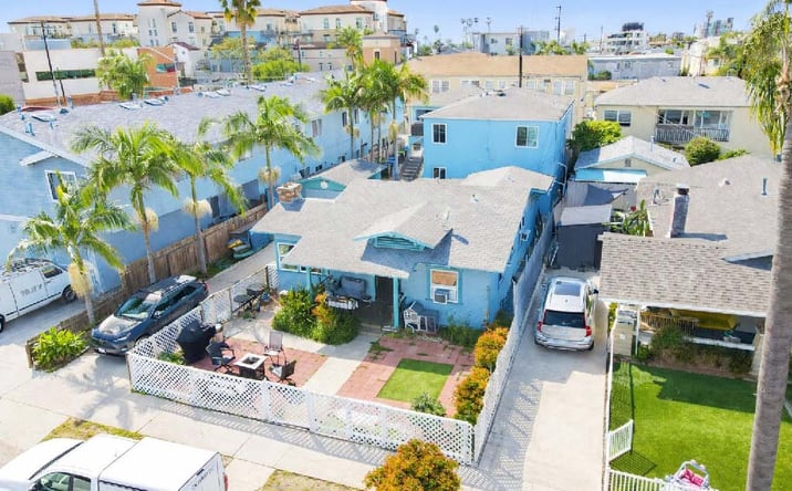 Pictures of Multifamily property located at 4010-4016 Illinois St, San Diego, CA 92104 for sales - image #1