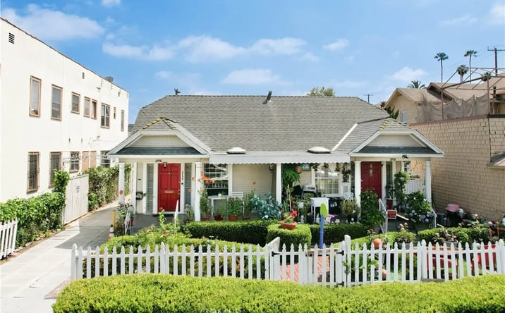 Pictures of Multifamily property located at 2756 W 15th Street, Los Angeles, CA 90006 for sales - image #1