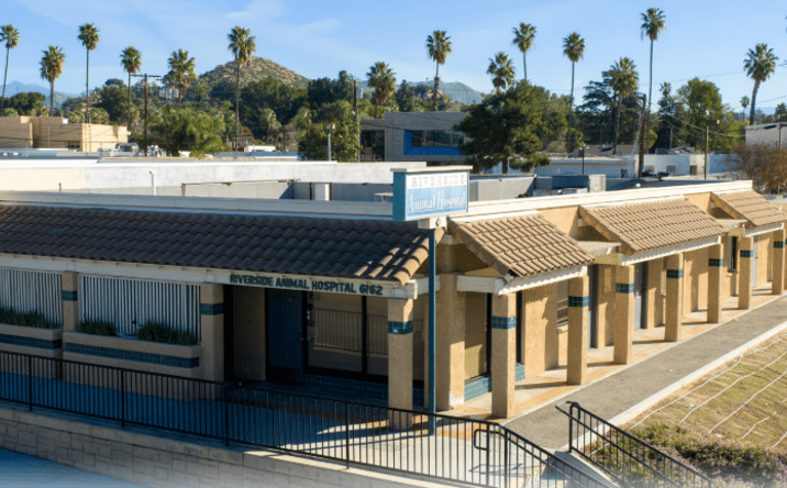 Pictures of Retail property located at 6162 Magnolia Ave, Riverside, CA 92506 for sales - image #1