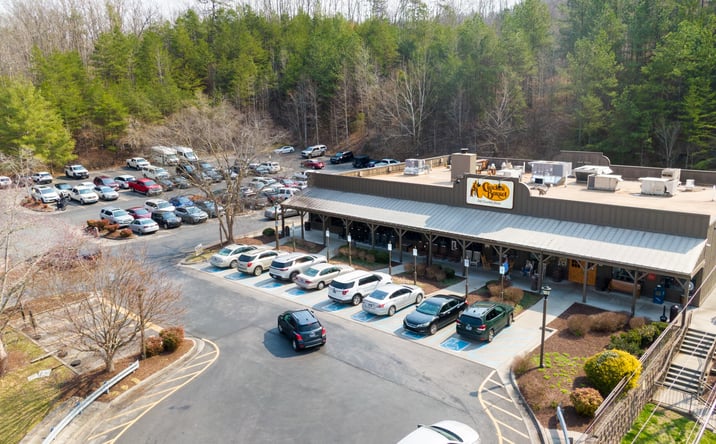 Pictures of Retail property located at 1839 S Roane St, Harriman, TN 37748 for sales - image #1
