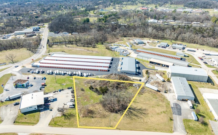 Pictures of Land property located at Tradewinds Dr, Columbia, TN 38401 for sales - image #1