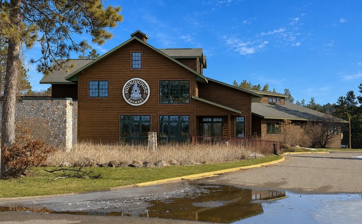 Pictures of Retail property located at 23836 Smiley Rd, Nisswa, MN 56468 for sales - image #1