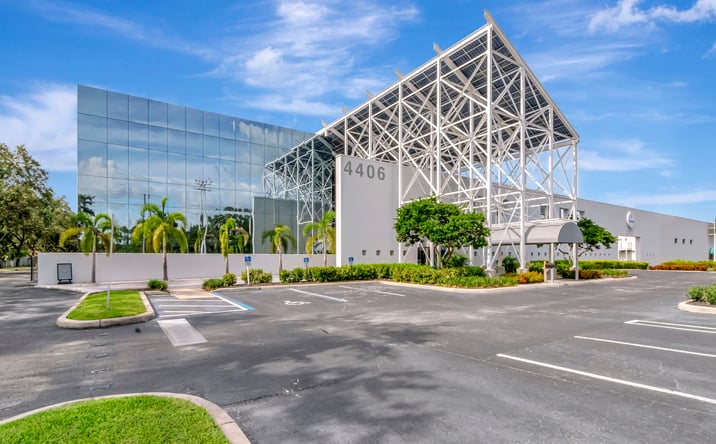 Pictures of Office property located at 4406 W Linebaugh Ave, Tampa, FL 33624 for sales - image #1