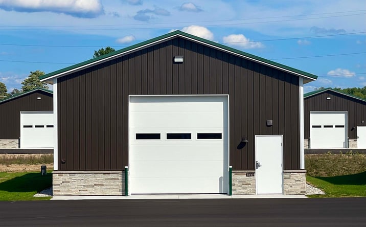 Pictures of Retail, Industrial property located at 3042 Luxury Barn Ln, Traverse City, MI 49685 for sales - image #1