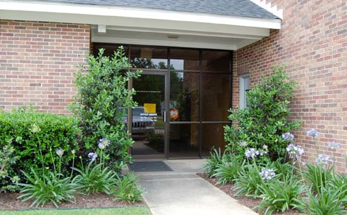 Pictures of Office property located at 2205 E. 70th Street, Shreveport, LA 71105 for sales - image #1