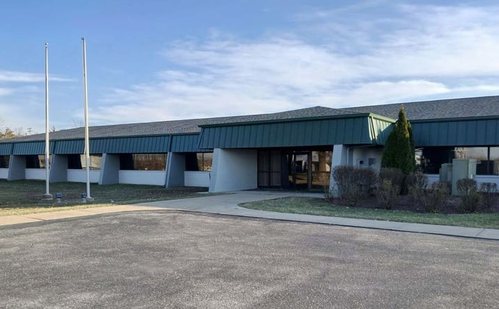 Pictures of Office property located at 410 E 1st St S, Wright, MO 63390 for sales - image #1