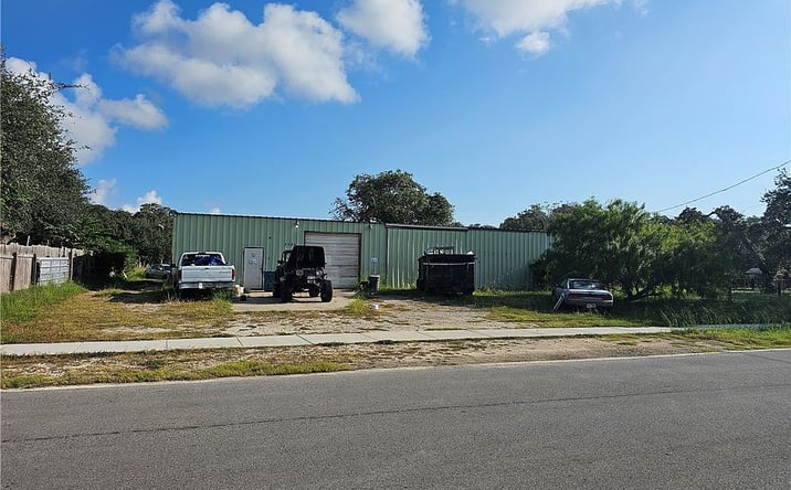Pictures of Land property located at 2082 4th St, Ingleside, TX 78362 for sales - image #1