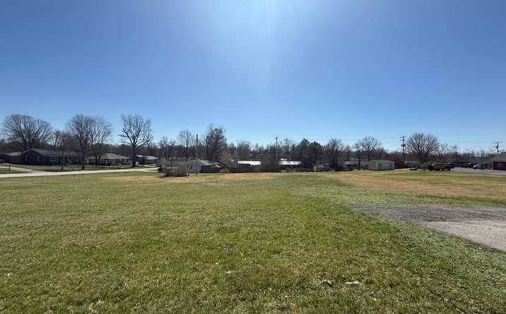 Pictures of Land property located at 1701 Louisville Rd Lots 1-3, Frankfort, KY 40601 for sales - image #1