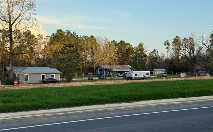 Pictures of Land property located at 3831 Florida 77, Chipley, FL 32428 for sales - image #1