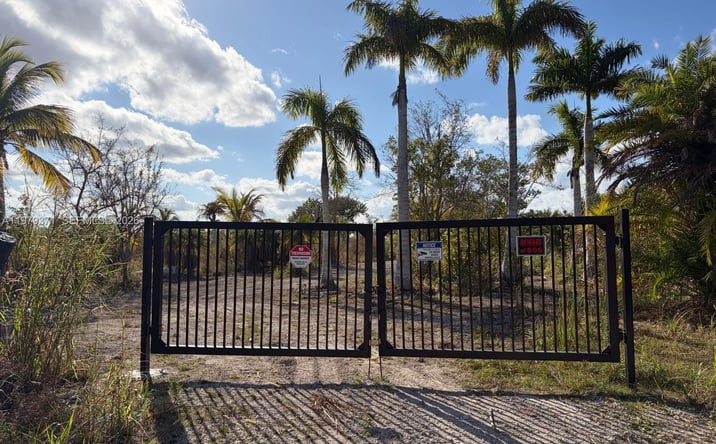 Pictures of Land property located at 406 St & 212 Avenue 406 St & 212 Avenue, Florida City, FL 33034 for sales - image #1