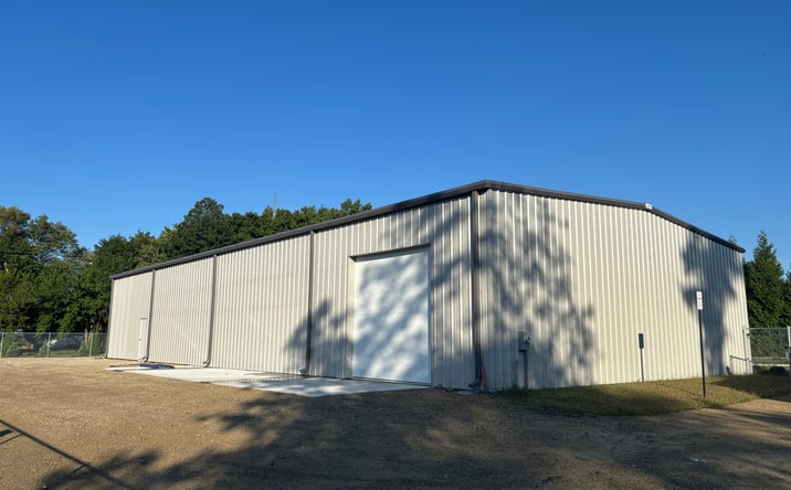 Pictures of Industrial property located at 120 Cox Dr, Yorktown, VA 23692 for sales - image #1