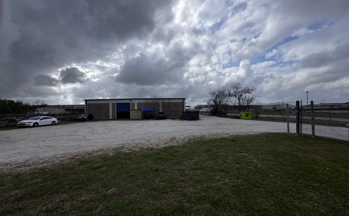 Pictures of Industrial property located at 8527 W Monroe Rd, Houston, TX 77061 for sales - image #1