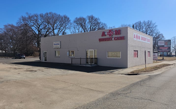 Pictures of Office, Retail property located at 1201 1st Ave, Rock Falls, IL 61071 for sales - image #1