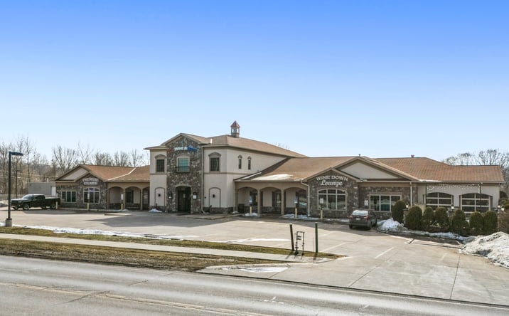 Pictures of Retail property located at 9620 Old Johnnycake Ridge Rd, Mentor, OH 44060 for sales - image #1