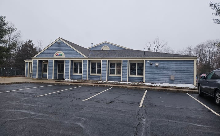 Pictures of Retail property located at 43 Barley Sheaf Rd, Flemington, NJ 08822 for sales - image #1