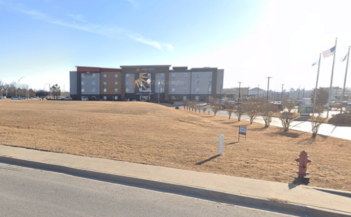 Pictures of Land property located at 1550 Woerz Way, Ardmore, OK 73401 for sales - image #1
