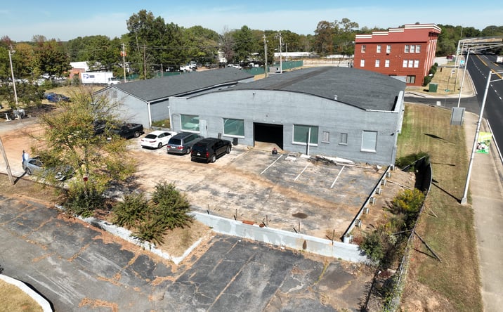 Pictures of Industrial, Office, Retail property located at 2485 Main St, East Point, GA 30344 for sales - image #1