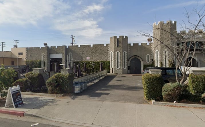 Pictures of Industrial property located at 3083 N Lima St, Burbank, CA 91504 for sales - image #1