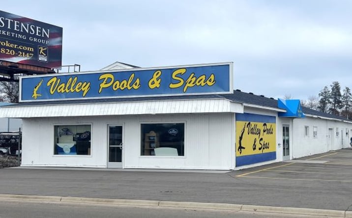 Pictures of Retail property located at 5401 Birchdale Rd, Brainerd, MN 56401 for sales - image #1