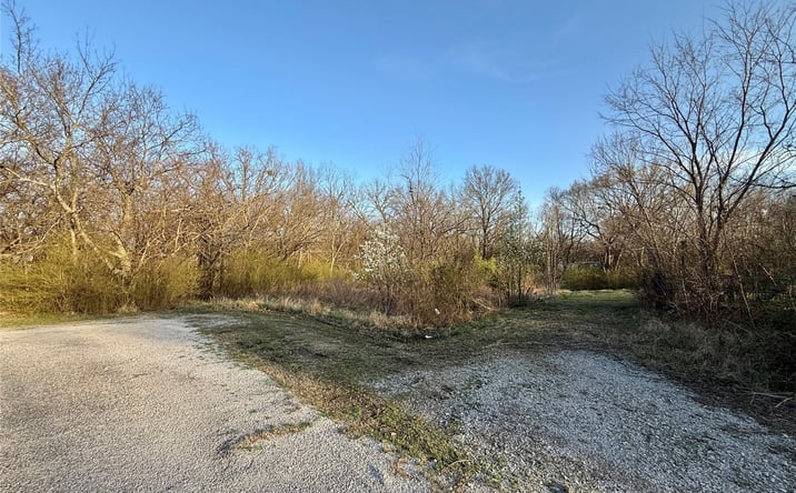 Pictures of Land property located at 26180 E 18th Street, Catoosa, OK 74015 for sales - image #1