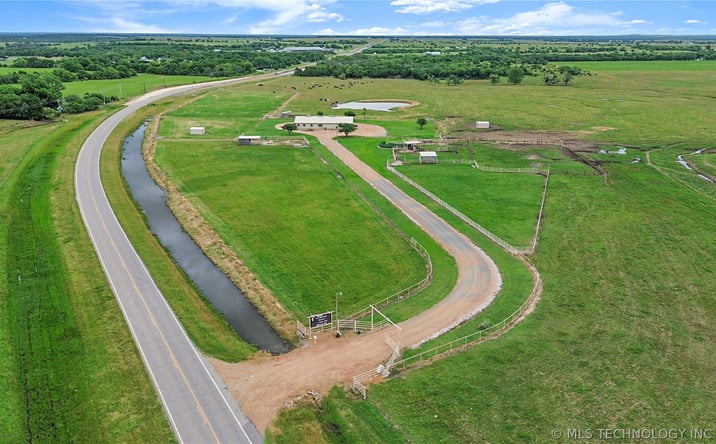 Pictures of Land property located at State Hwy 32, Marietta, OK 73448 for sales - image #1