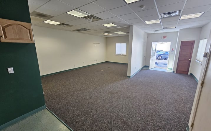 Pictures of Special Purpose property located at 375 Morgan Lane unit: 207, West Haven, CT 06516 for sales - image #1