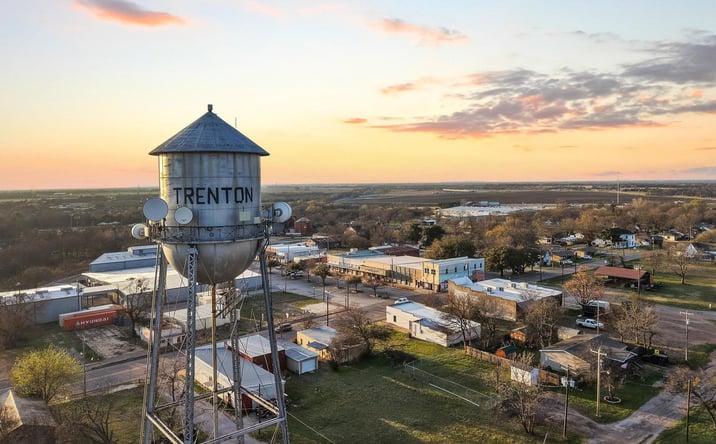 Pictures of Land property located at 120 Holmes St, Trenton, TX 75490 for sales - image #1