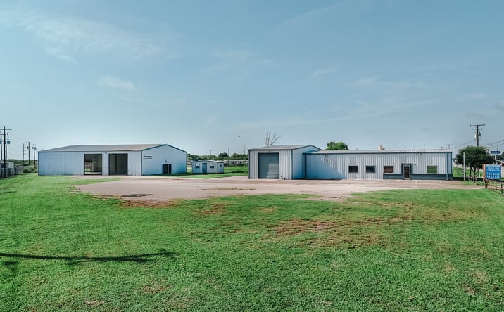Pictures of Retail, Office, Industrial, Mixed Use, Special Purpose property located at 13102 N Navarro St, Victoria, TX 77904 for sales - image #1
