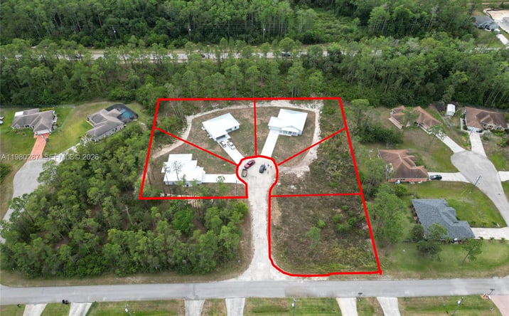 Pictures of Multifamily property located at 2004-2009 Rosa Ct, Lehigh Acres, FL 33972 for sales - image #1