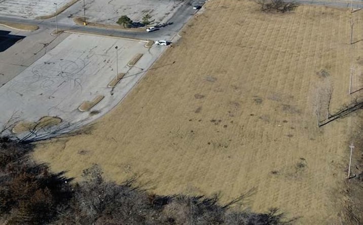 Pictures of Land property located at 1111 E Army Post Rd, Des Moines, IA 50320 for sales - image #1