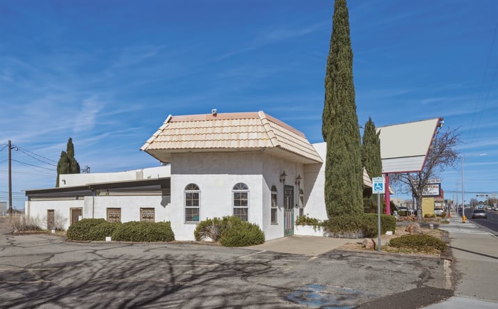 Pictures of Retail property located at 1935 Eubank Blvd NE, Albuquerque, NM 87112 for sales - image #1