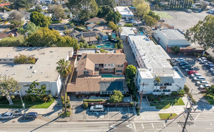 Pictures of Multifamily property located at 4918 Cahuenga Blvd, Los Angeles, CA 91601 for sales - image #1
