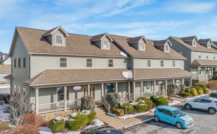 Pictures of Mixed Use, Office property located at 3000 Coombs Farm Dr, Morgantown, WV 26508 for sales - image #1