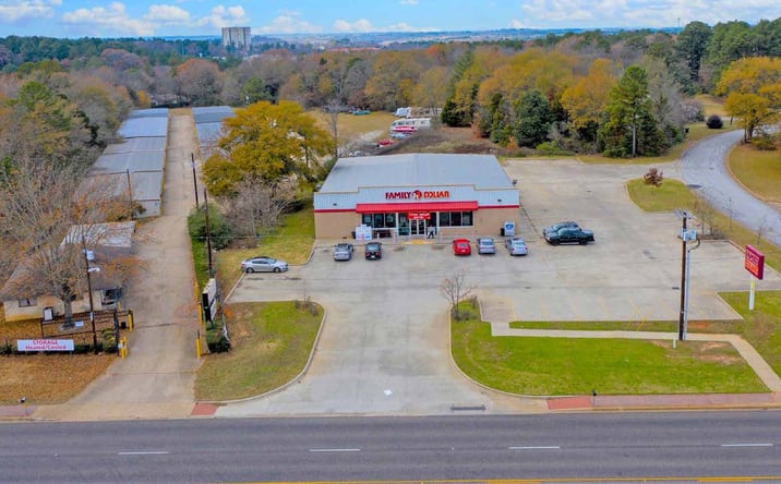 Pictures of Retail property located at 3508 Frankston Hwy, Tyler, TX 75701 for sales - image #1
