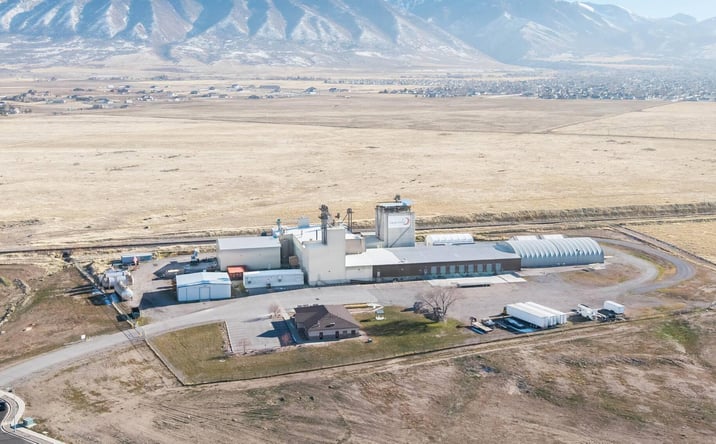 Pictures of Industrial property located at 712 E 2400 N, Tooele, UT 84074 for sales - image #1