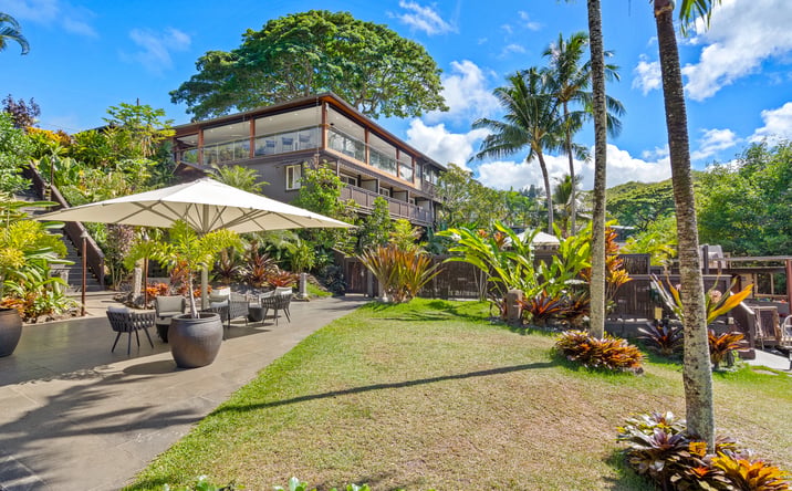 Pictures of Hospitality property located at 47-039 Lihikai Dr, Kaneohe, HI 96744 for sales - image #1