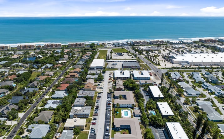 Pictures of Multifamily property located at 1031 Park Dr, Indian Harbour Beach, FL 32937 for sales - image #1