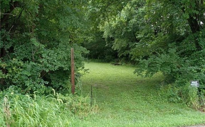 Pictures of Land, Multifamily property located at 111 E VAMO Road, Warrensburg, MO 64093 for sales - image #1