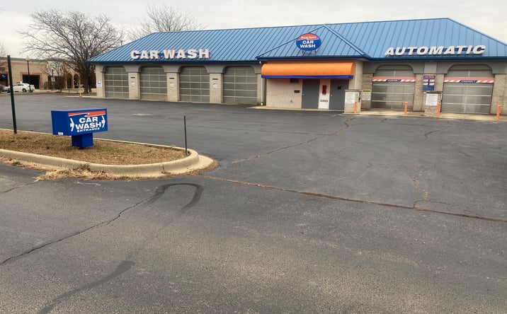 Pictures of Mixed Use, Retail, Special Purpose property located at 1250 DOUGLAS Road, Oswego, IL 60543 for sales - image #1