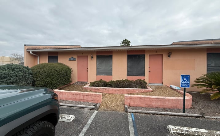 Pictures of Office property located at 1013 Marwalt Drive A, Fort Walton Beach, FL 32547 for sales - image #1