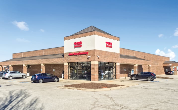 Pictures of Retail property located at 12691 Antioch Rd, Overland Park, KS 66213 for sales - image #1