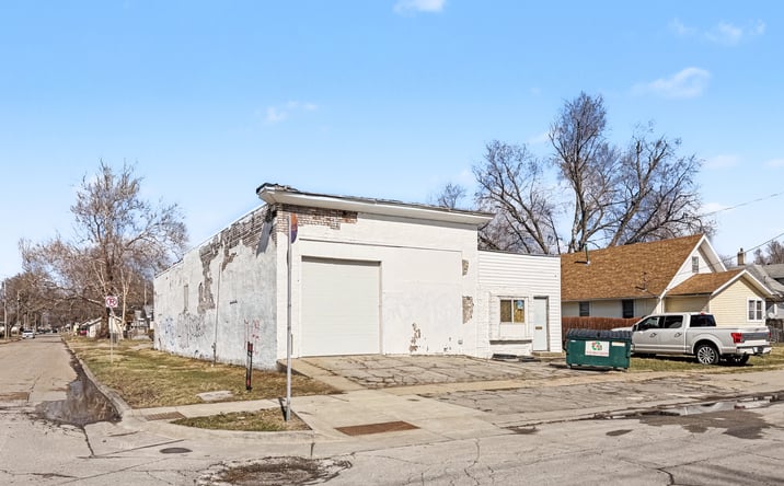 Pictures of Industrial, Mixed Use property located at 2400 E Grand Ave, Des Moines, IA 50317 for sales - image #1