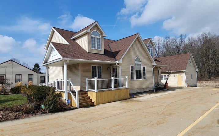 Pictures of Office property located at 115 W Aurora Rd, Northfield, OH 44067 for sales - image #1