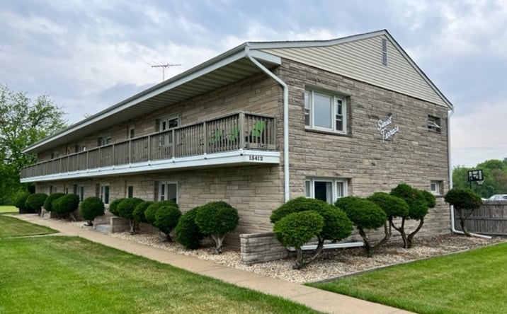 image of property at 15412 S JAMES ST APT 102 Plainfield IL 60544-2266