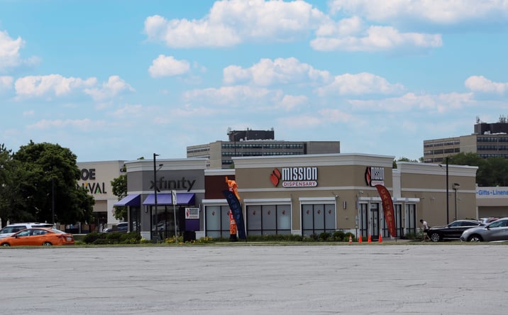 Pictures of Retail property located at 1330 Torrence Ave, Calumet City, IL 60409 for sales - image #1