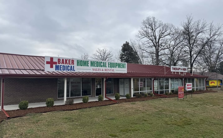 Pictures of Retail, Office, Industrial property located at 2097 Hwy 65 S, Clinton, AR 72031 for sales - image #1