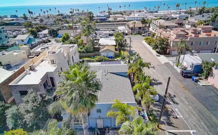 Pictures of Multifamily property located at 901 S Tremont St, Oceanside, CA 92054 for sales - image #1