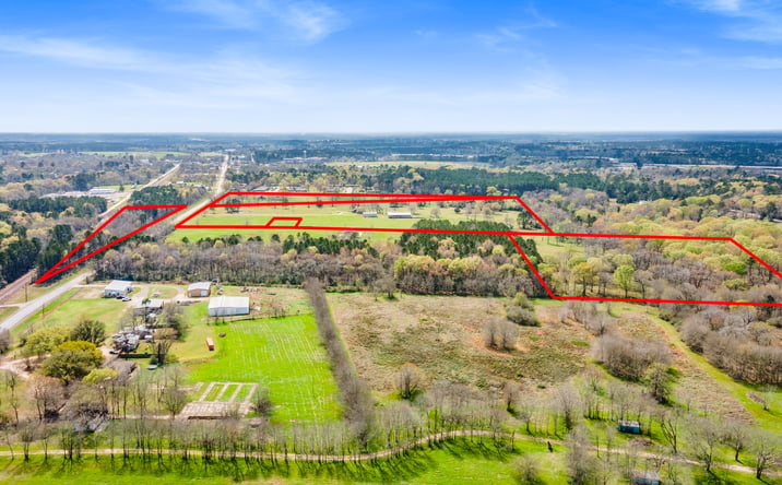 Pictures of Land property located at 9192 St Hwy 75, New Waverly, TX 77358 for sales - image #1