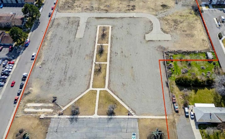 Pictures of Land property located at 5705 W Clearwater Ave, Kennewick, WA 99336 for sales - image #1